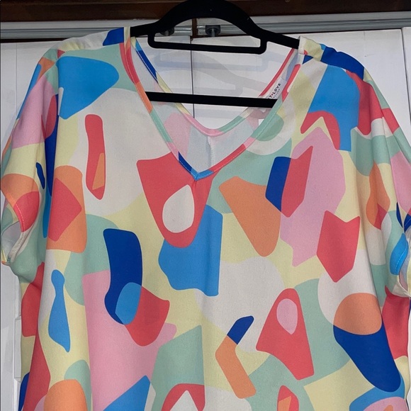 🌴🌴First Love Multicolor Abstract Women's Blouse (oversized) - Picture 4 of 6